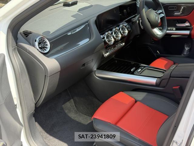 Mercedes Benz B-CLASS 2024-03 5871670-27