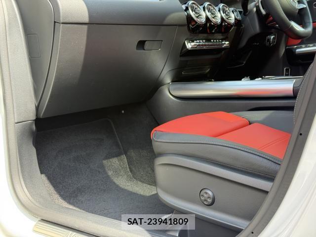 Mercedes Benz B-CLASS 2024-03 5871670-28