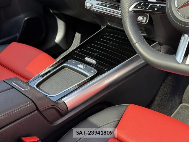 Mercedes Benz B-CLASS 2024-03 5871670-4