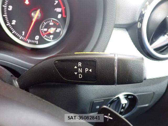 Mercedes Benz B-CLASS 2018-01 6012610-14