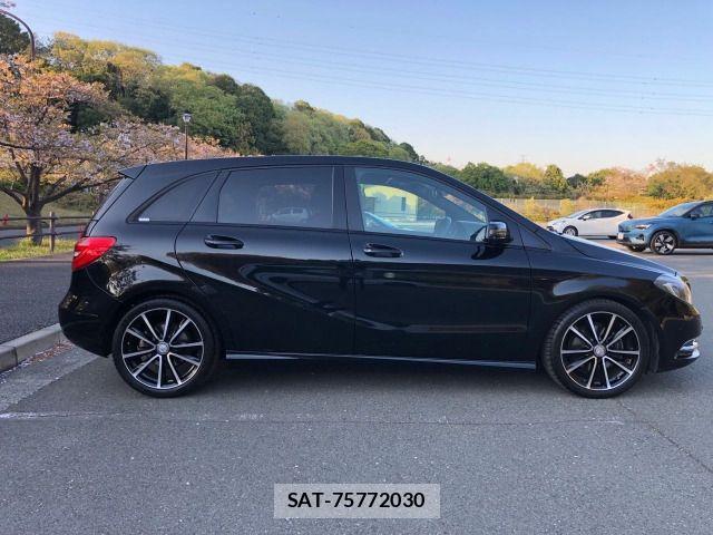 Mercedes Benz B-CLASS 2013-12 6245568-10