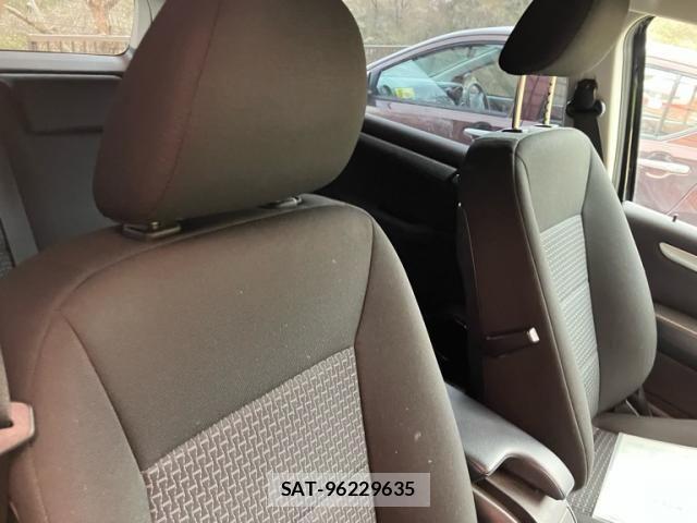 Mercedes Benz B-CLASS 2011-06 6245569-11
