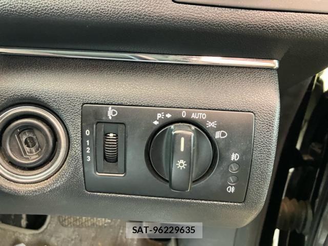 Mercedes Benz B-CLASS 2011-06 6245569-12