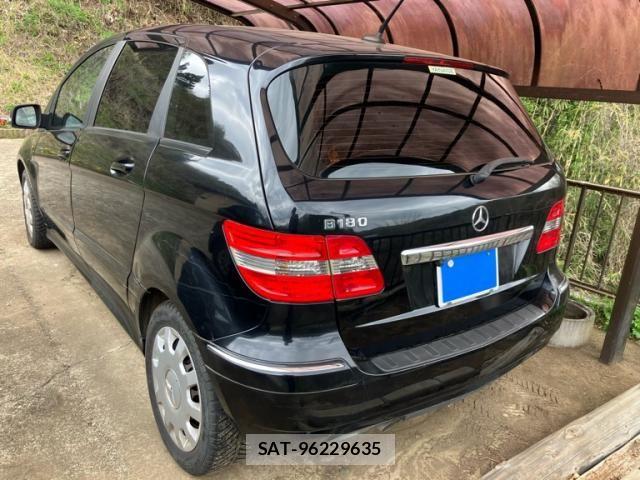 Mercedes Benz B-CLASS 2011-06 6245569-3