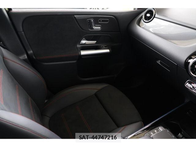 Mercedes Benz B-CLASS 2021-03 6272221-22