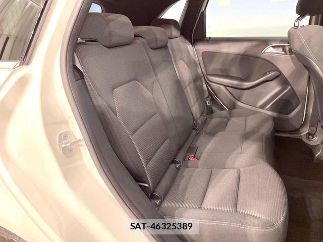 Mercedes Benz B-CLASS 2017-02 6672432-12