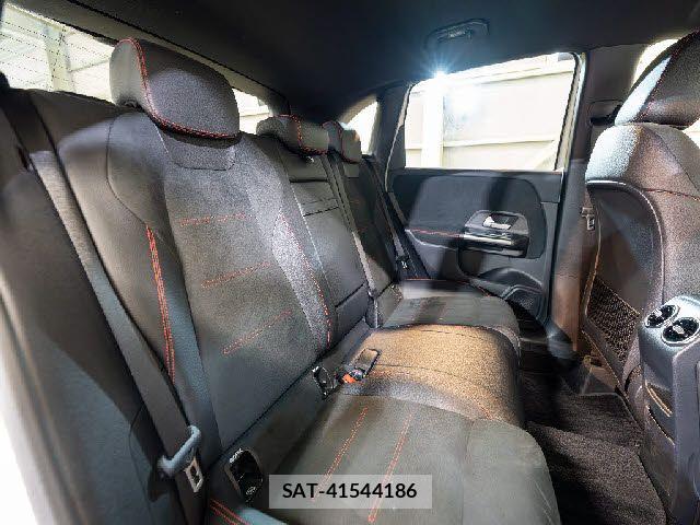 Mercedes Benz B-CLASS 2019-09 6752334-24