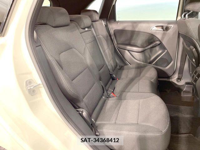 Mercedes Benz B-CLASS 2017-01 6815862-9