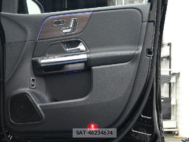 Mercedes Benz B-CLASS 2019-08 7059434-21