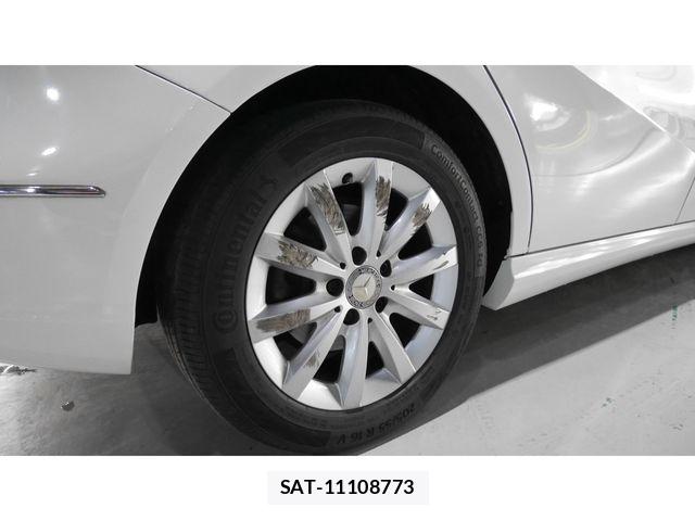 Mercedes Benz B-CLASS 2014-03 7059437-13