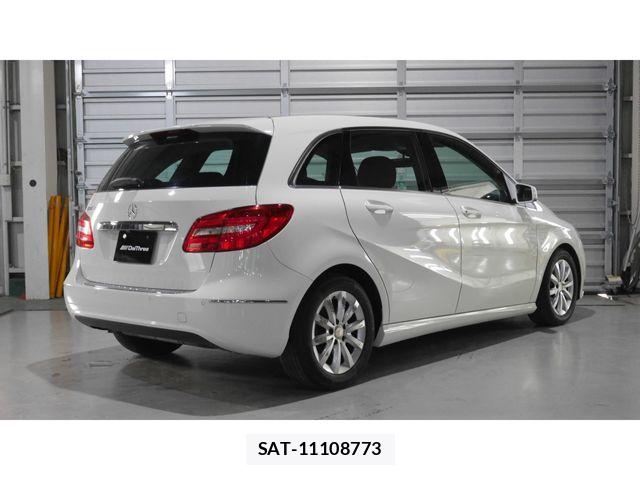 Mercedes Benz B-CLASS 2014-03 7059437-2
