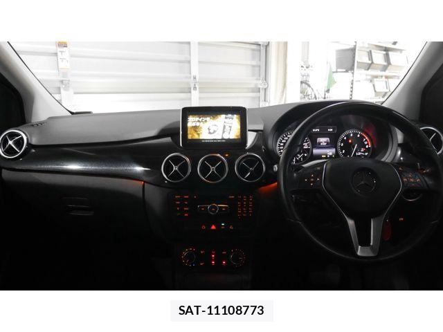 Mercedes Benz B-CLASS 2014-03 7059437-7