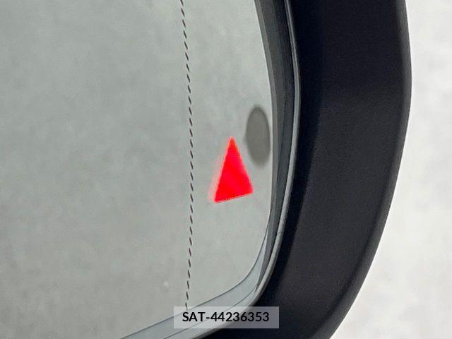 Mercedes Benz B-CLASS 2019-08 7221502-7