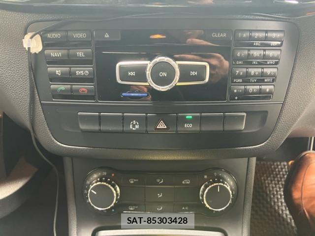Mercedes Benz B-CLASS 2013-06 7221501-22