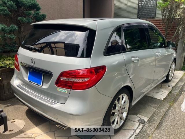 Mercedes Benz B-CLASS 2013-06 7221501-7