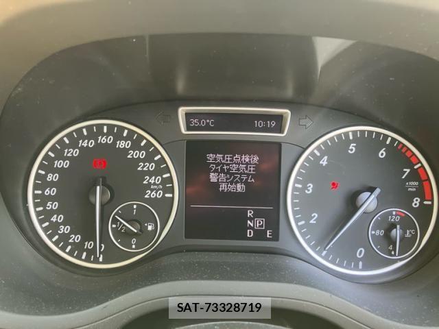 Mercedes Benz B-CLASS 2013-10 7251453-21