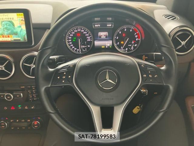 Mercedes Benz B-CLASS 2014-05 7272292-16