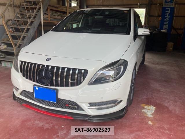 Mercedes Benz B-CLASS 2012-08 7272290-2