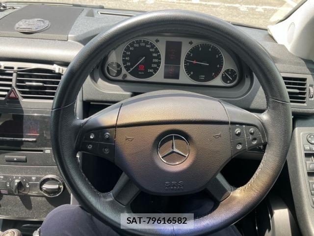 Mercedes Benz B-CLASS 2006-05 7328254-17