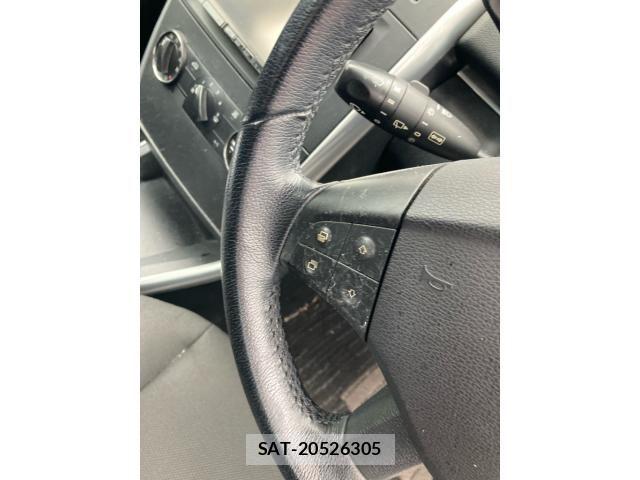 Mercedes Benz B-CLASS 2009-10 7358668-14
