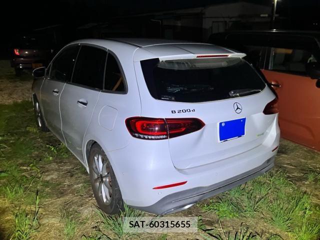 Mercedes Benz B-CLASS 2020-07 7358665-4