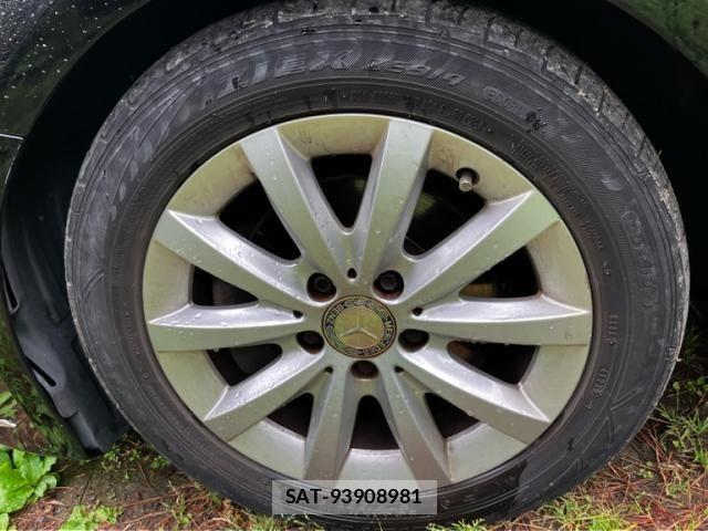 Mercedes Benz B-CLASS 2013-06 7358670-8