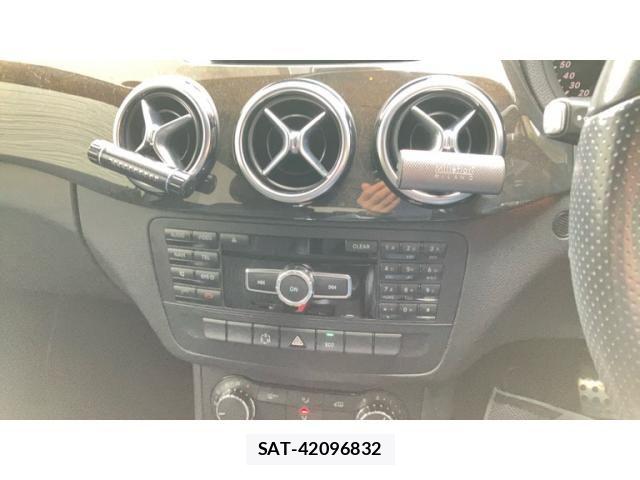 Mercedes Benz B-CLASS 2012-12 7358669-17