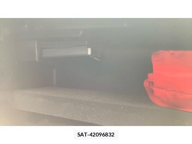 Mercedes Benz B-CLASS 2012-12 7358669-23