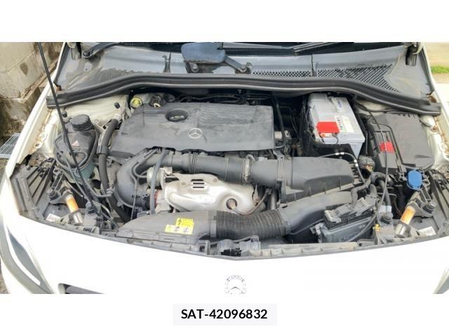 Mercedes Benz B-CLASS 2012-12 7358669-25