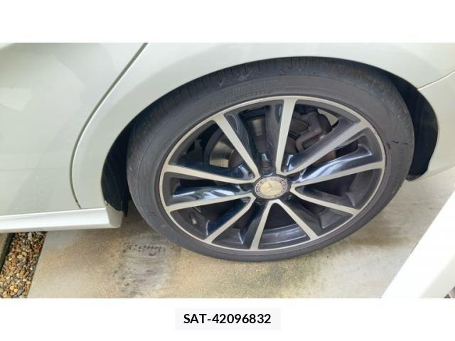 Mercedes Benz B-CLASS 2012-12 7358669-26