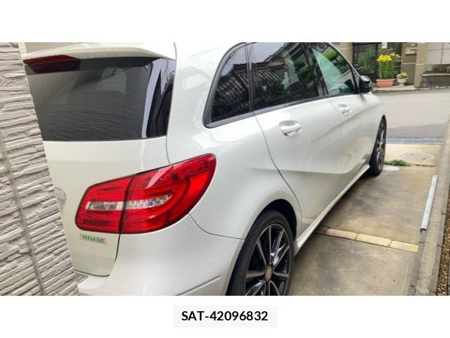 Mercedes Benz B-CLASS 2012-12 7358669-6