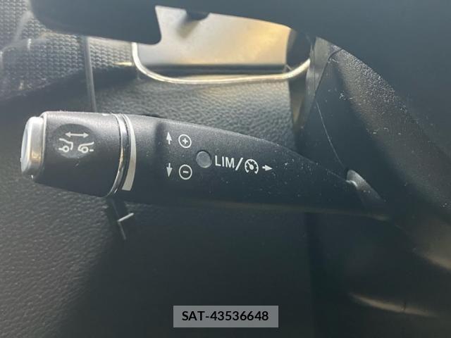 Mercedes Benz B-CLASS 2014-02 7358667-21
