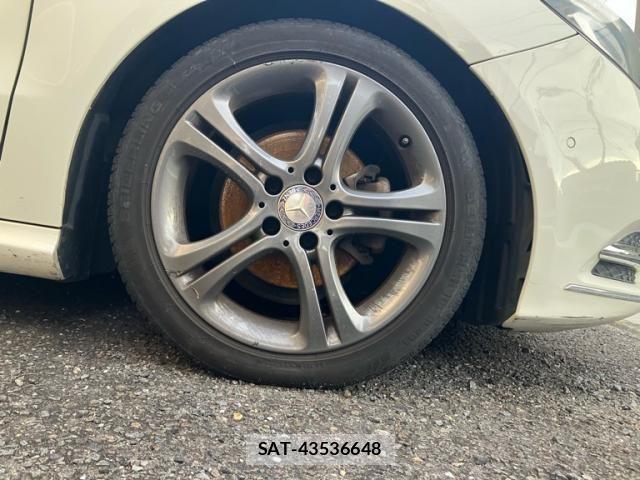 Mercedes Benz B-CLASS 2014-02 7358667-5