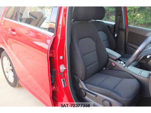 Mercedes Benz B-CLASS 2013-10 7455637-8