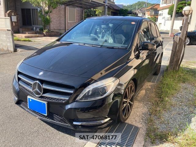 Mercedes Benz B-CLASS 2013-09 7562405-1
