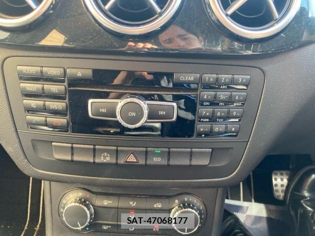 Mercedes Benz B-CLASS 2013-09 7562405-20