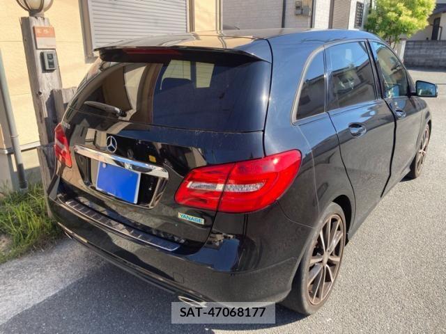 Mercedes Benz B-CLASS 2013-09 7562405-4