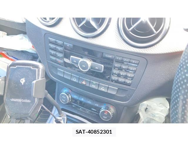 Mercedes Benz B-CLASS 2014-08 7617942-13