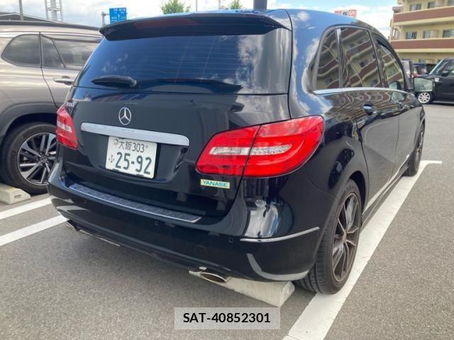 Mercedes Benz B-CLASS 2014-08 7617942-4