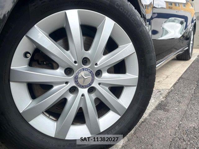 Mercedes Benz B-CLASS 2015-01 7617939-12