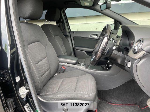 Mercedes Benz B-CLASS 2015-01 7617939-8