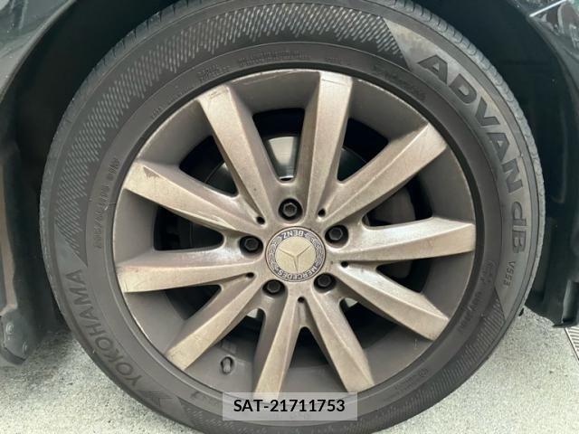 Mercedes Benz B-CLASS 2012-09 7617947-23