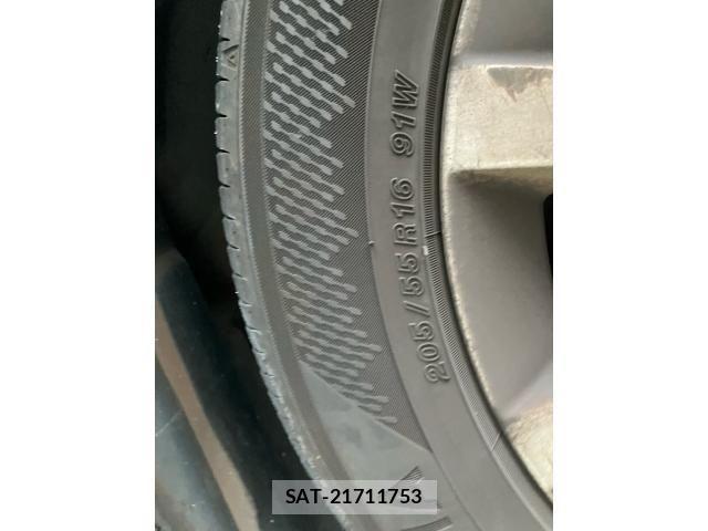 Mercedes Benz B-CLASS 2012-09 7617947-24