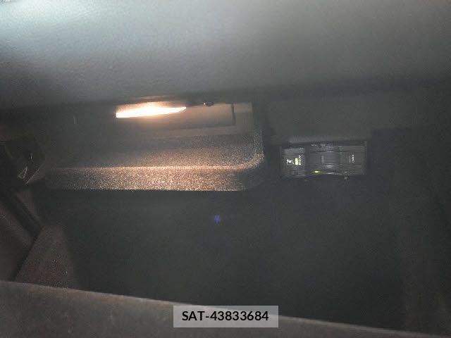 Mercedes Benz B-CLASS 2019-11 7617932-12