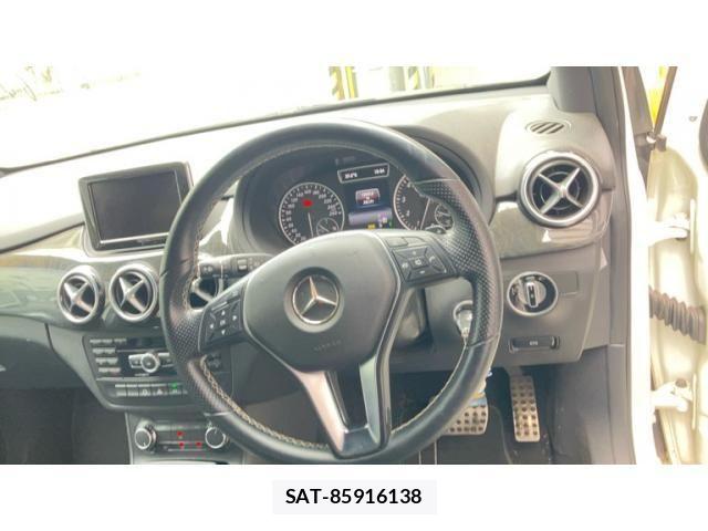 Mercedes Benz B-CLASS 2014-09 7617944-12