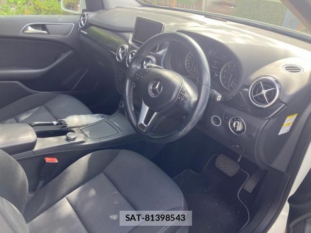 Mercedes Benz B-CLASS 2012-05 7725456-10