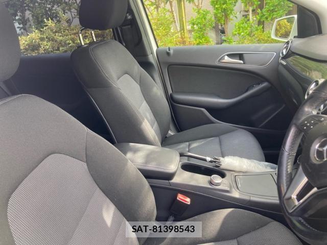 Mercedes Benz B-CLASS 2012-05 7725456-11