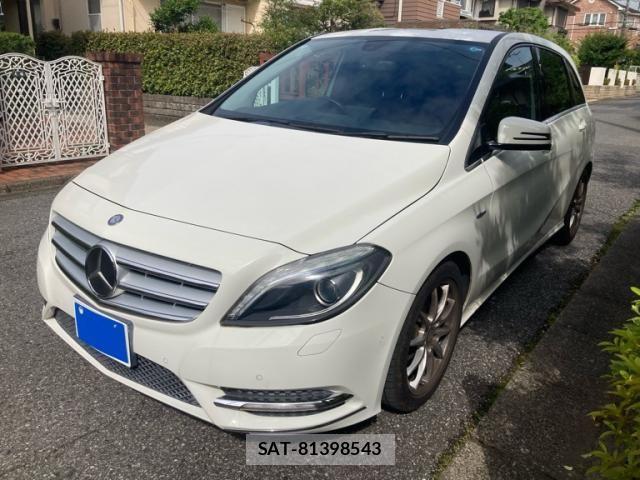 Mercedes Benz B-CLASS 2012-05 7725456-2