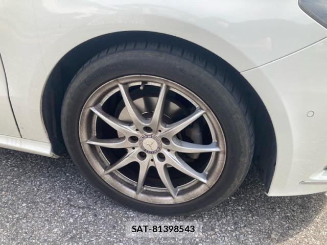 Mercedes Benz B-CLASS 2012-05 7725456-6