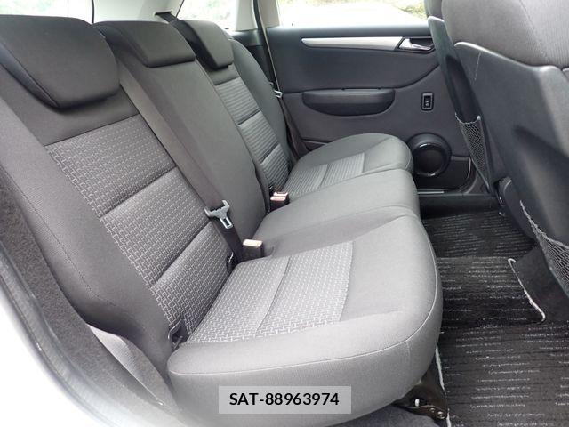 Mercedes Benz B-CLASS 2010-03 7877638-15